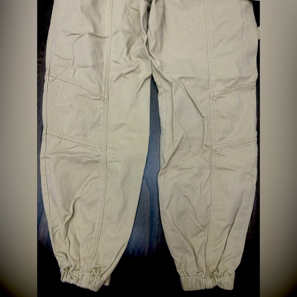 Forever 21 Tan Cargo Pants Size XS - Picture 7 of 9